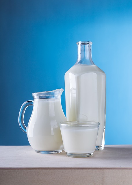 Quelle est la difference entre le lait cru, le lait frais et le lait UHT